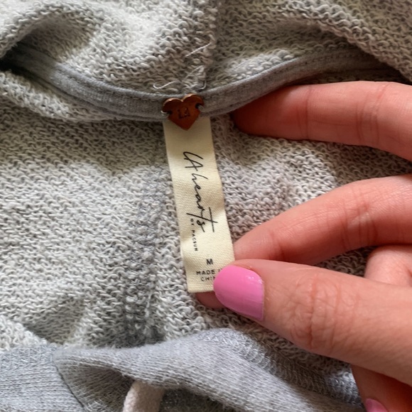 Pacsun Sweatshirt - Picture 3 of 3